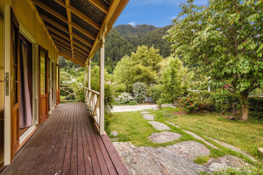 Central Peach - Queenstown Holiday Home Esterno foto